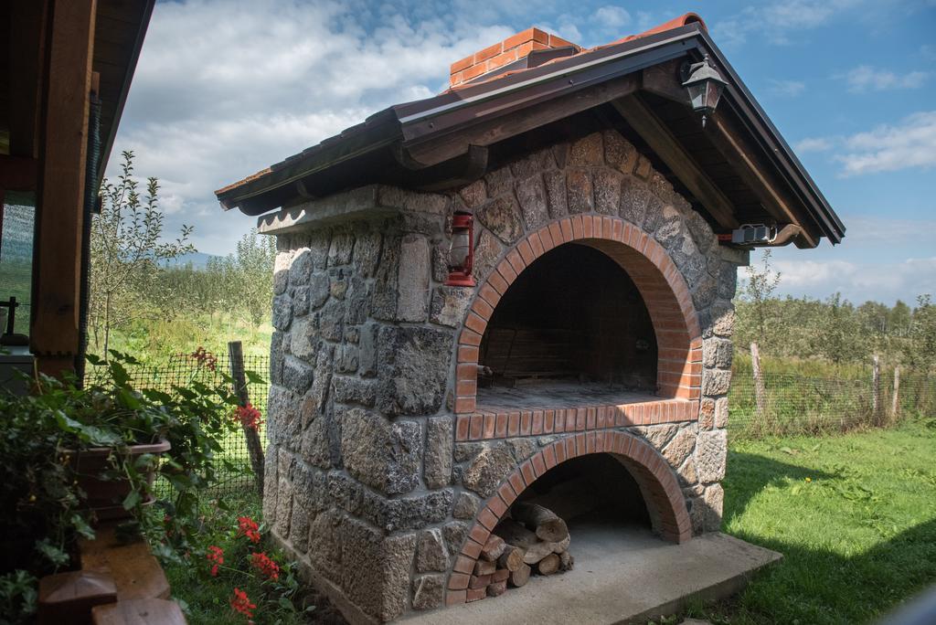 Villa Kuca Za Odmor Balenovic Gospić Exterior foto